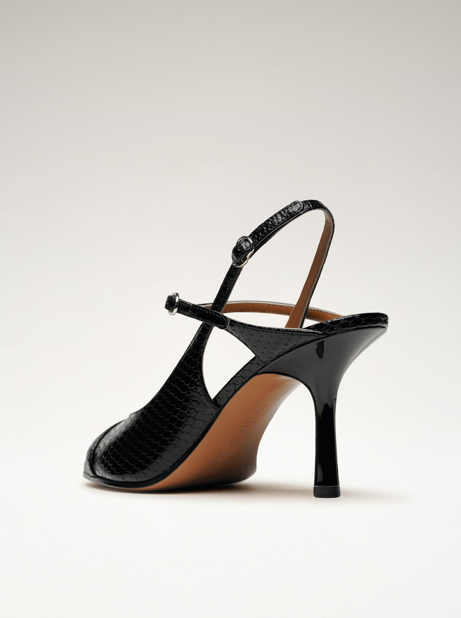 BEFORESUNRISE - Sandals - Embossed Black